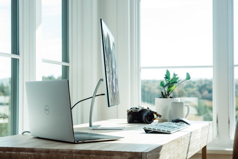 Best Standing Desks 2026: Top 5 for Home Office & WFH